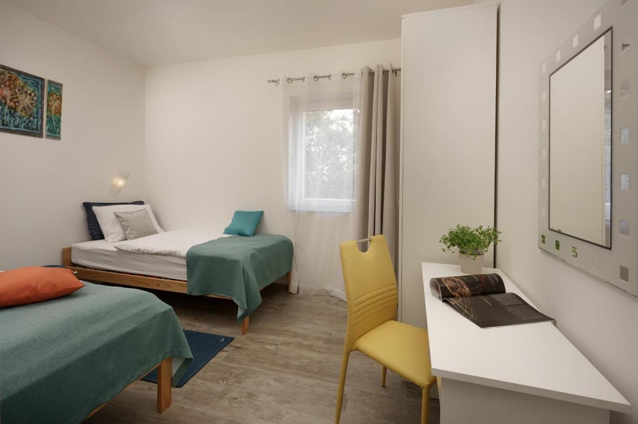Aurora Apartment Liznjan Ngoại thất bức ảnh